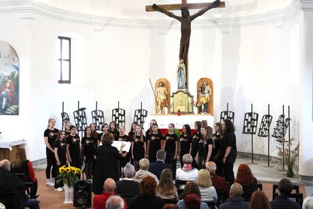 KOMORNI ZBOR FRAN GERBIČ LETNI KONCERT 38 FOTO LJUBO VUKELIČ